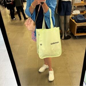 NEW Lululemon LIMITED EDITION Reusable Market Shopper Tote Bag - Sour Grape